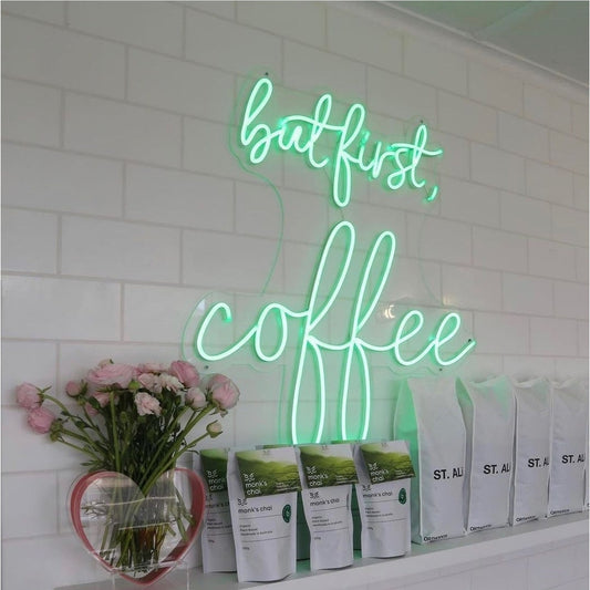 Letrero de neón LED "But First Coffee"